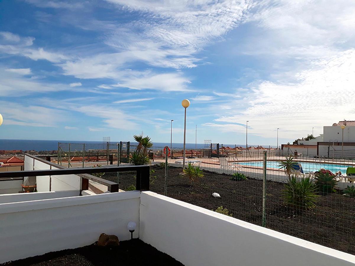 Maison Vue Mer Avec Piscine Apartment Caleta De Fuste Exterior photo